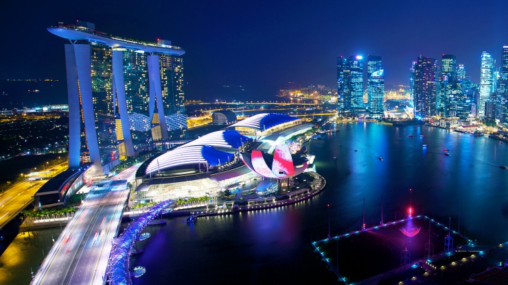 Amazing night view of the Bayfront Area, and Singapore’s skyline, including the stunning Marina Bay Sands<sup>®</sup>  