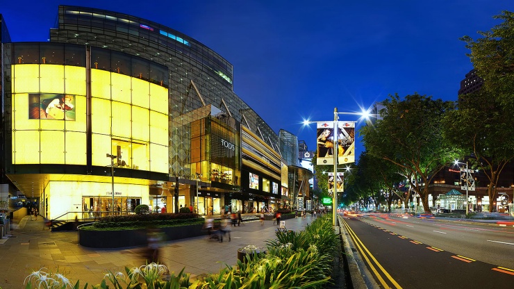 Hình chụp góc rộng Trung tâm mua sắm Paragon ở Đường Orchard