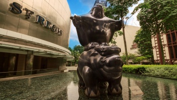Dragon-Riding Bodhisattva by Li Chen statue located outside of The St. Regis Singapore